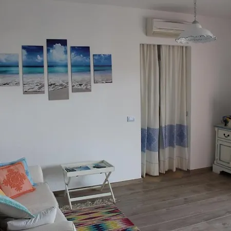 Mare 2 Apartment Olbia
